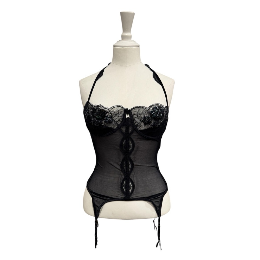 Vintage very sexy Victoria Secret corset top 36C July 2005